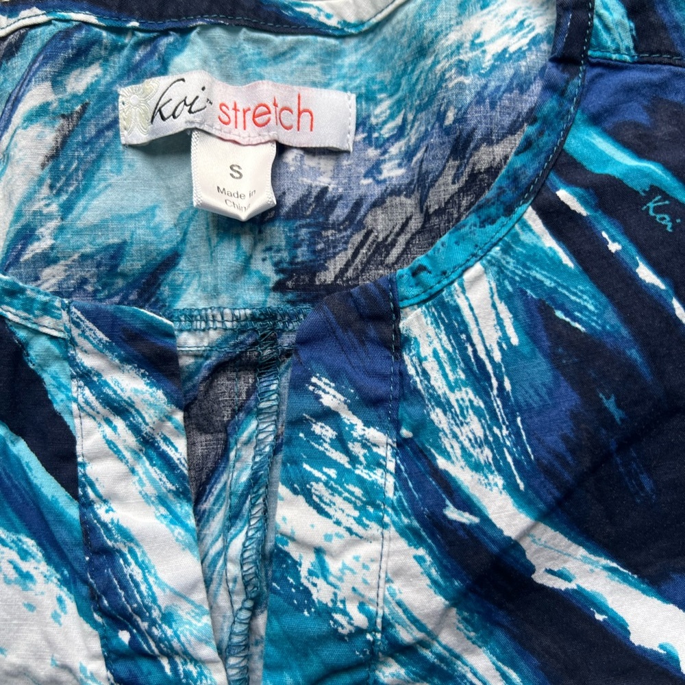 Koi scrub set size small